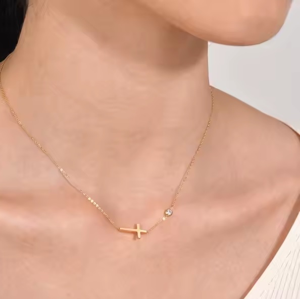 Halskæde kors vandfast forgyldt stål 163011